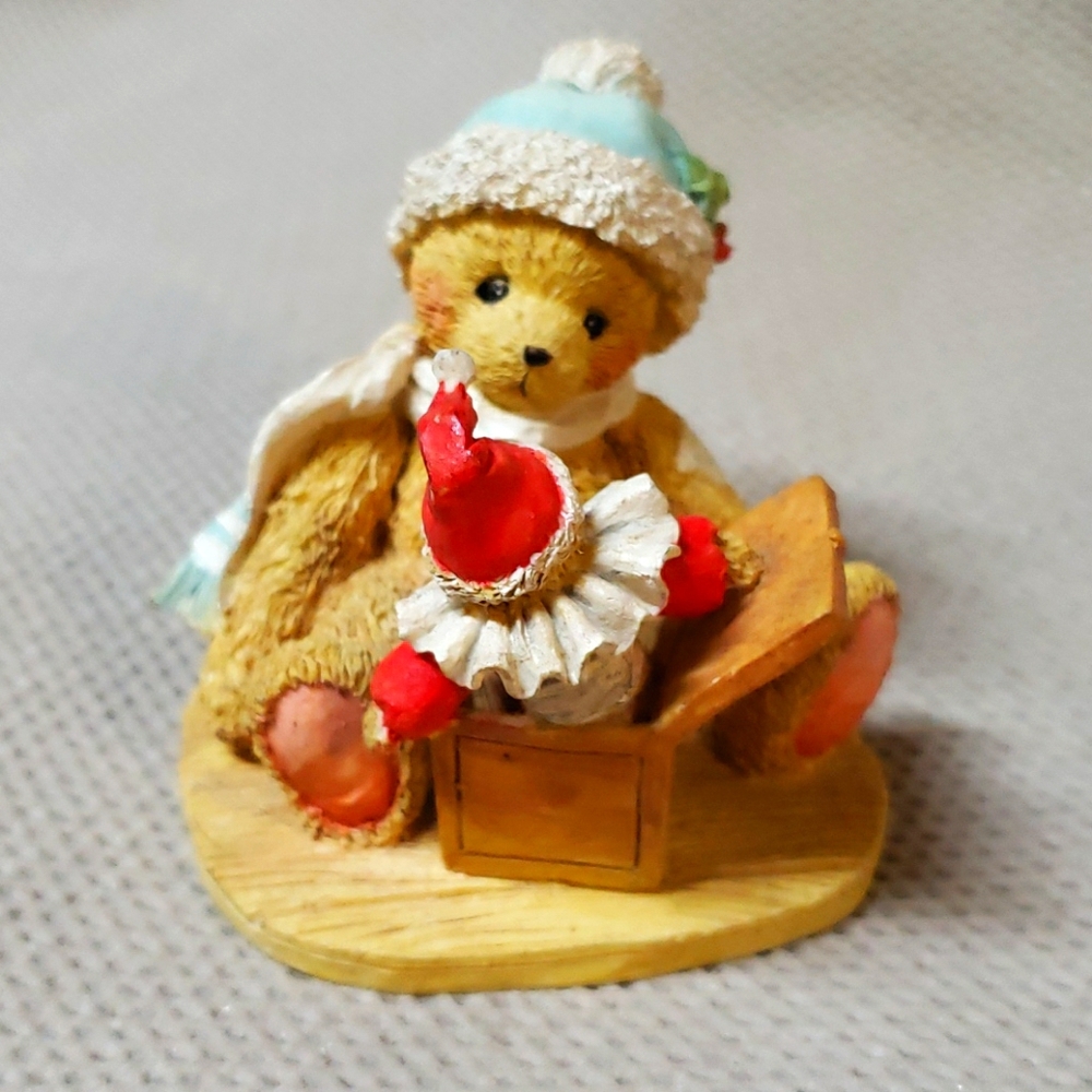 Cherished Teddies, Douglas